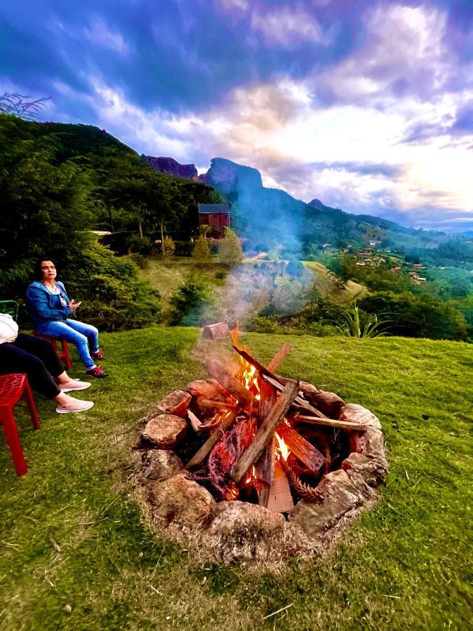 Rancho Do Paioleiro - Suites Сан-Бенту-ду-Сапукаи Экстерьер фото
