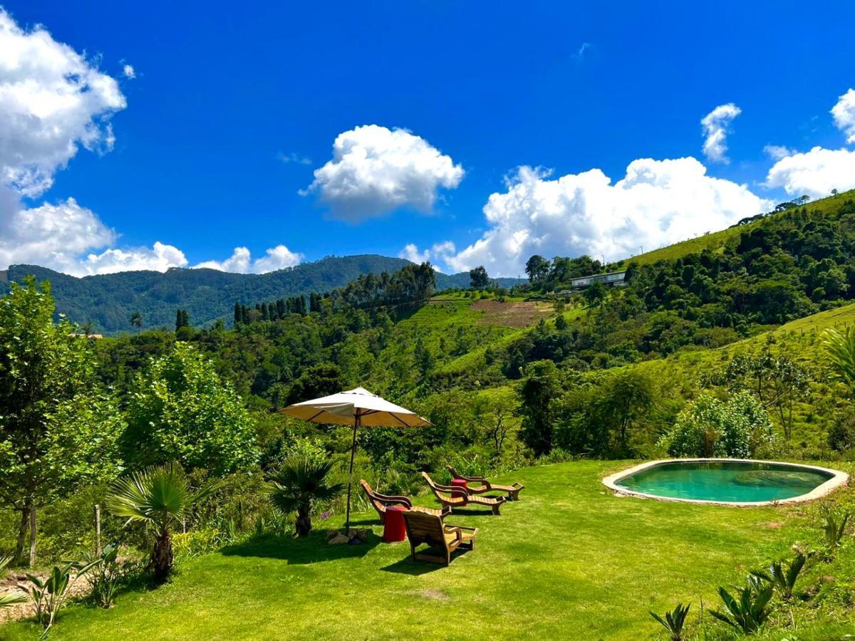 Rancho Do Paioleiro - Suites Сан-Бенту-ду-Сапукаи Экстерьер фото